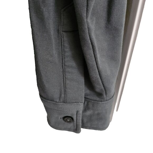 Vuori Shirt Boulevard Jacket Mens Medium Gray Button-Up Performance Shacket NWT‎ - Picture 5 of 10